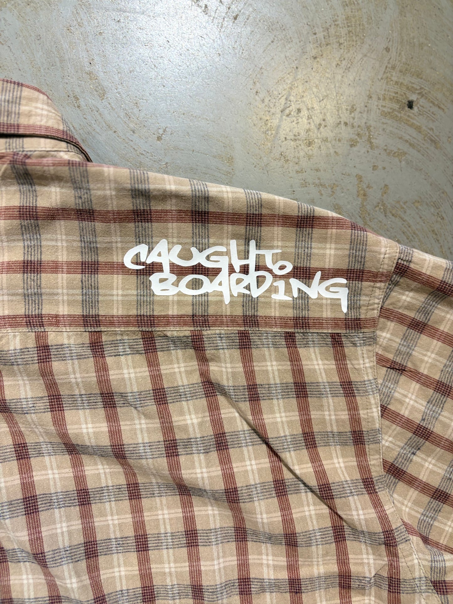 Skater Shirt (Tan/Red)
